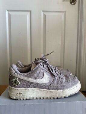 Nike Air Force 1 Low — Light Lavender with White Swoosh